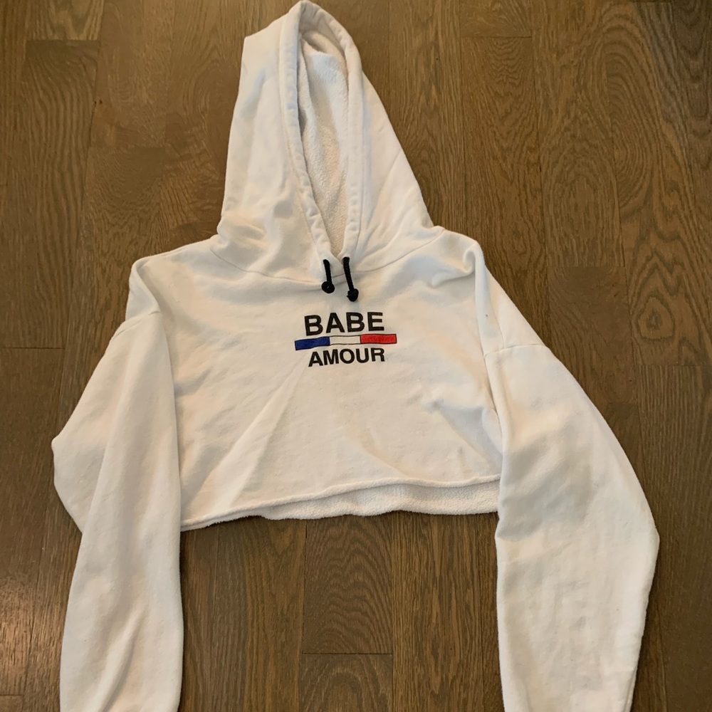 CROPPED HOODIE